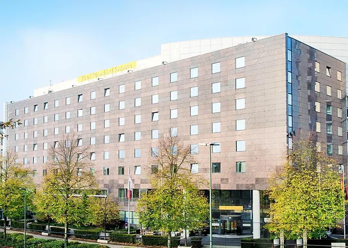voco Dusseldorf Seestern, an IHG Hotel